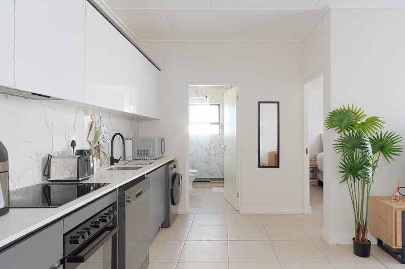 To Let 1 Bedroom Property for Rent in The Huntsman Western Cape